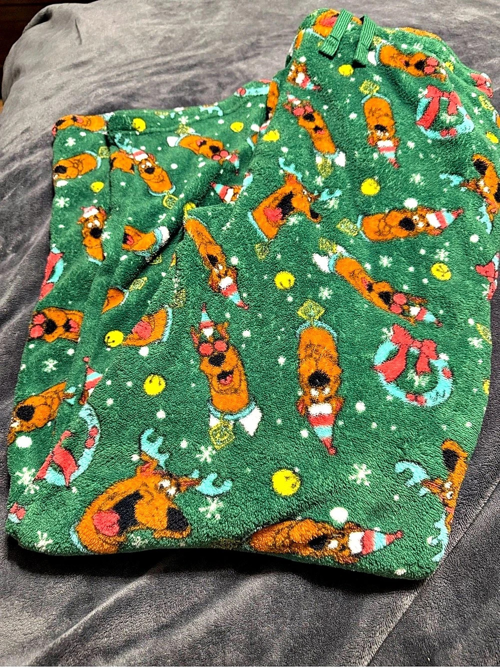 Scooby Doo Fleece Pajama Pants in Green & Orange Size 2X Like New